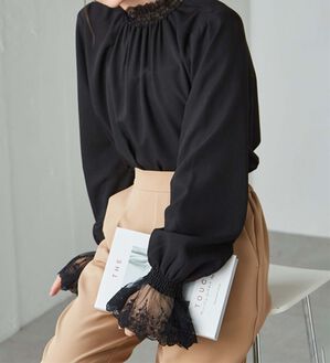 RANAN（ラナン）の「レースフリルプチハイネックブラウス（ブラウス）」｜ブラック
