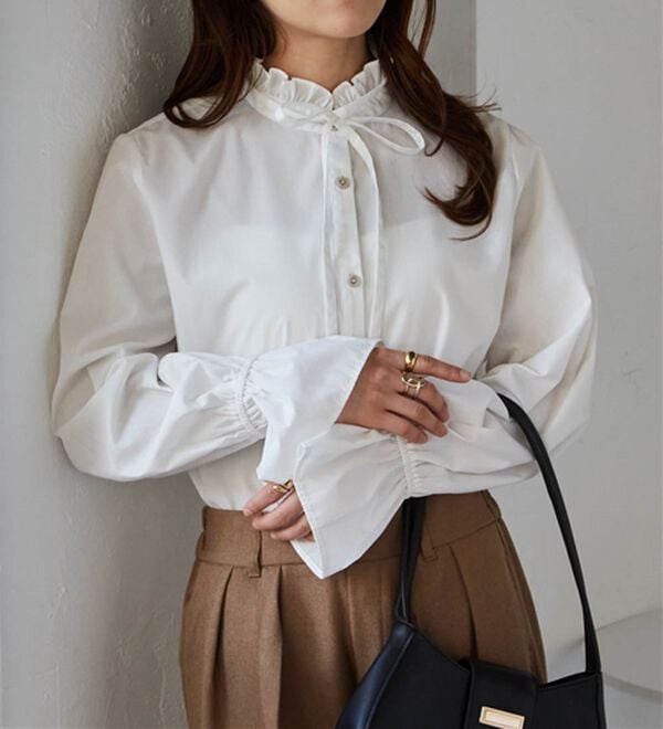 RANAN（ラナン）の「プチフリルリボン付きブラウス（ブラウス）」｜詳細画像