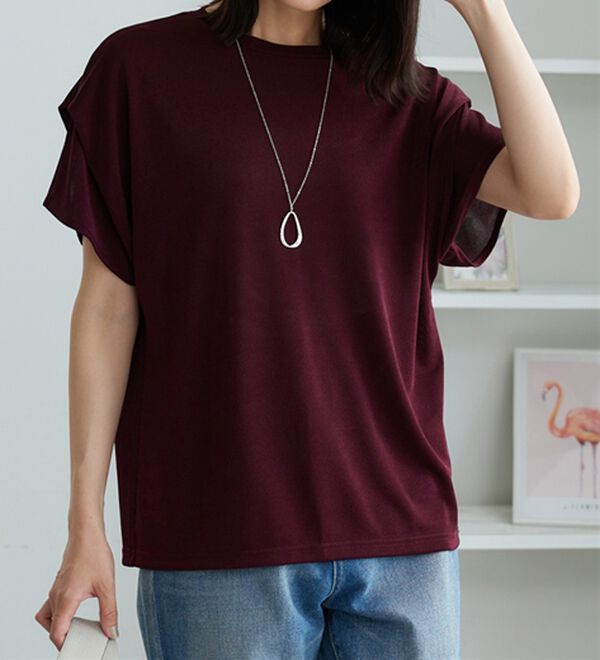 BELLUNA（ベルーナ）の「【2点セット】ネックレス付シャイニーかのこプルオーバー（カットソー）」｜詳細画像