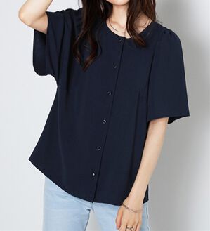 BELLUNA（ベルーナ）の「お手入れ楽々！ビンテージ素材ブラウス（ブラウス）」｜ネイビー