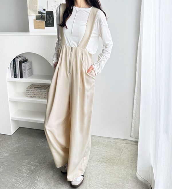 GeeRA（ジーラ）の「フロントジップハイウエストサロペット（オールインワン）」｜詳細画像