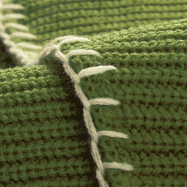 BELLUNA（ベルーナ）の「ゆるっと着映えるハンドステッチセーター（ニット・セーター）」｜詳細画像