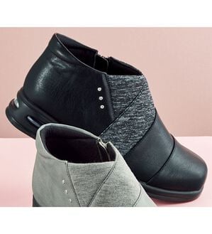 BELLUNA（ベルーナ）の「５Ｅエアソールショートブーツ（ブーツ）」｜黒