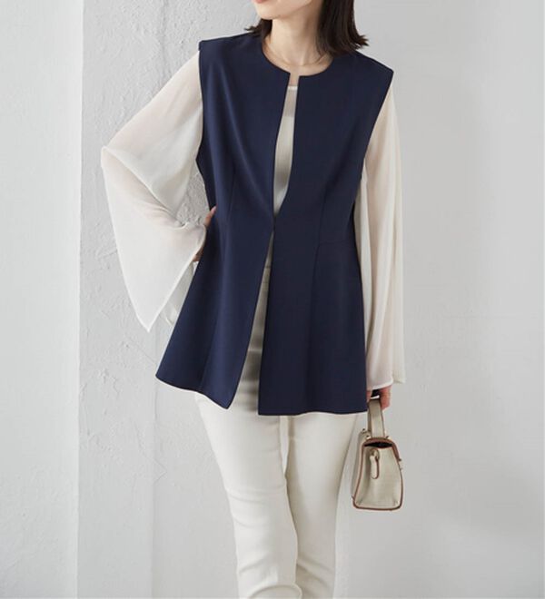 RANAN（ラナン）の「機能付！麻調素材ペプラムジレベスト（ジレ）」｜ネイビー