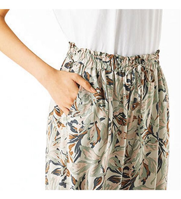 BELLUNA（ベルーナ）の「【接触冷感】レーヨン素材プリントワイドパンツ（ワイドパンツ・ガウチョ）」｜詳細画像