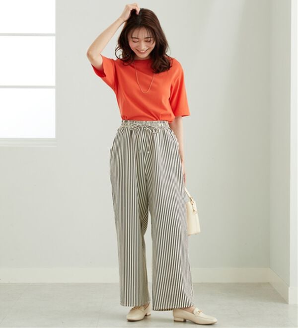 BELLUNA（ベルーナ）の「速乾！サッカー素材ドロストワイドパンツ（ワイドパンツ・ガウチョ）」｜詳細画像