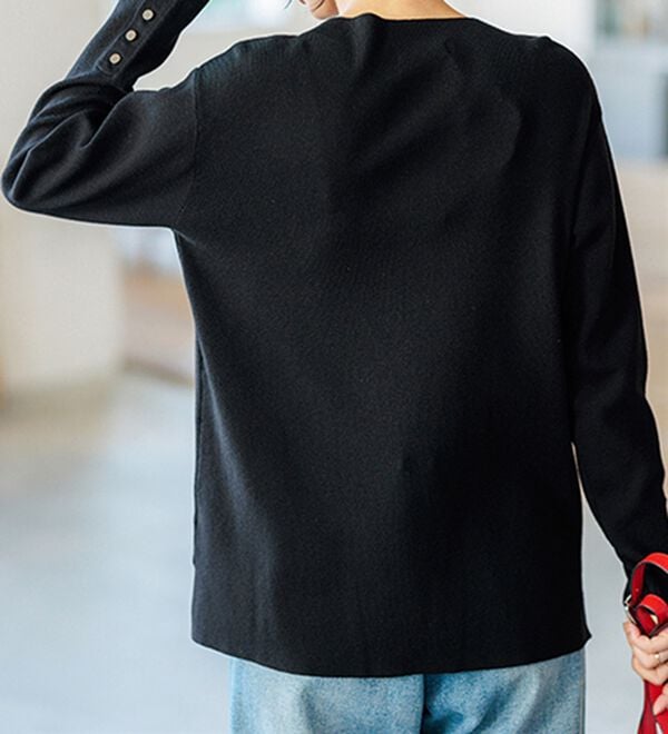 BELLUNA（ベルーナ）の「もちもち袖ボタンニットプルオーバー（ニット・セーター）」｜詳細画像