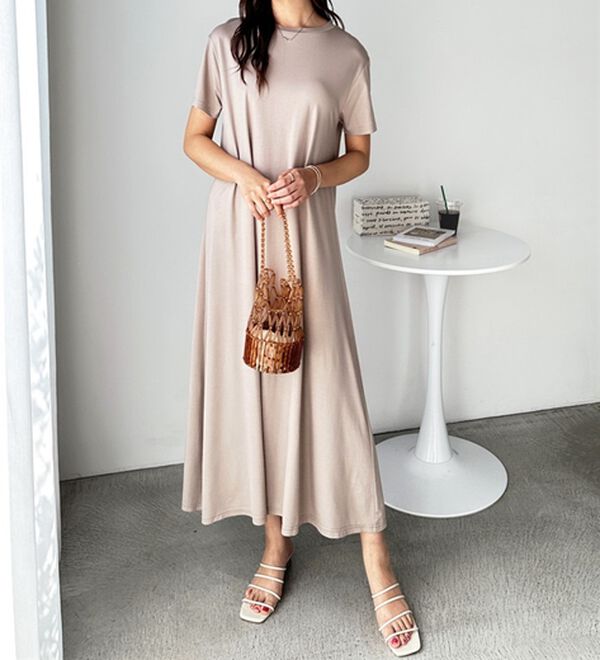 GeeRA（ジーラ）の「【接触冷感】フレアーシルエットロングワンピース（ロングワンピース）」｜詳細画像