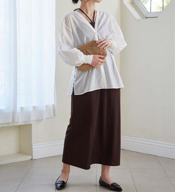 RANAN（ラナン）の「ディープVネックシアーシャツ（シャツ）」｜詳細画像