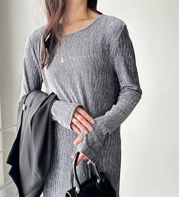 GeeRA（ジーラ）の「ベロアプリーツロングワンピース（その他ワンピース）」｜詳細画像