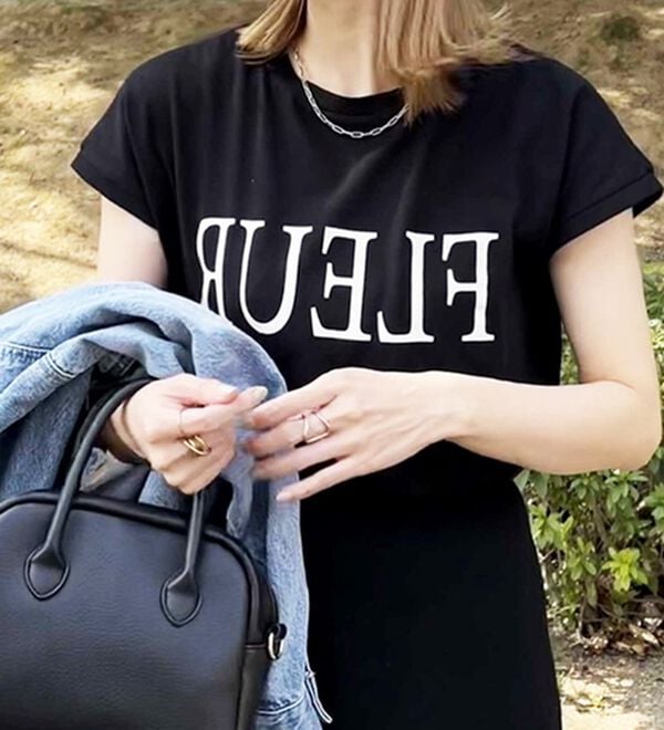 GeeRA（ジーラ）の「フレンチスリーブプリントロゴＴシャツ（Tシャツ）」｜詳細画像