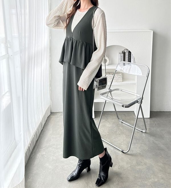 GeeRA（ジーラ）の「楽ちん！ペプラムジャンパースカート（ジャンパースカート）」｜詳細画像