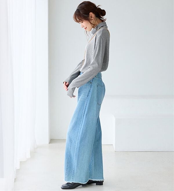 BELLUNA（ベルーナ）の「まるでニット！サラッと軽いリブハイネックプルオーバー（カットソー）」｜詳細画像