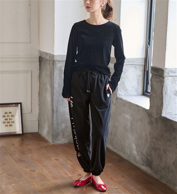 BELLUNA（ベルーナ）の「＜Ｄｉｓｎｅｙ＞【ミッキー】裾ゴム入り裏毛スウェットパンツ（その他パンツ）」｜詳細画像