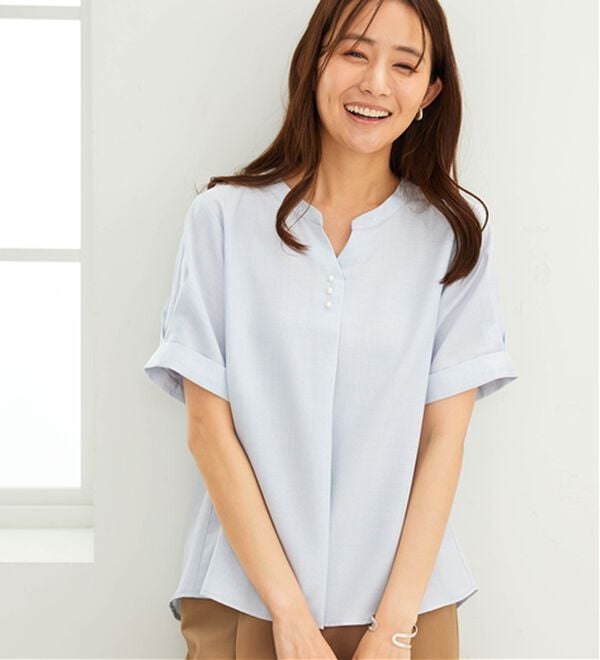 BELLUNA（ベルーナ）の「麻調合繊パール付タックデザインブラウス（ブラウス）」｜詳細画像