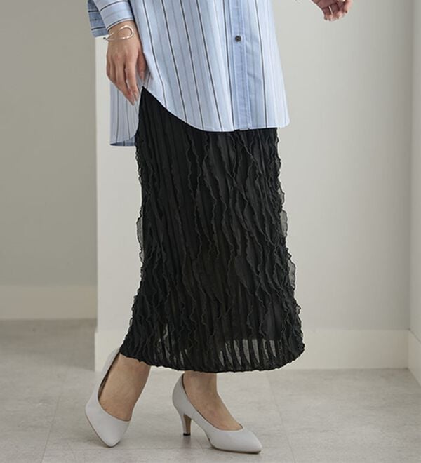 BELLUNA（ベルーナ）の「チュニックの下にはくストライプフリルスカート（ロングスカート）」｜詳細画像