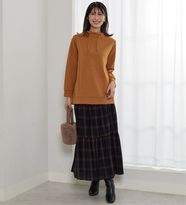 BELLUNA（ベルーナ）の「【新色追加】ワイドネックサイド切替プルオーバー（カットソー）」｜詳細画像