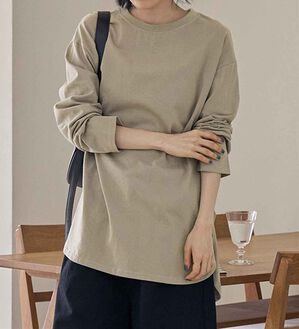 CHAN ME（チャンミ）の「綿１００％ラウンドヘムオーバーサイズＴシャツ（Tシャツ）」｜カーキ