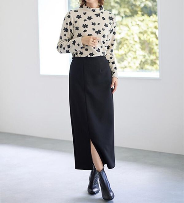 LAVIENNE（ラヴィエンヌ）の「薄手ストレッチフリースのプリントハイネック長袖（ニット・セーター）」｜詳細画像