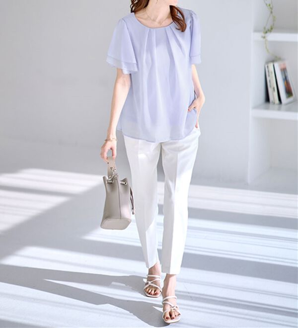 alotta（アロッタ）の「【５つの機能付】ひんやり！インナー付きフリル袖シフォンタックブラウス（ブラウス）」｜詳細画像