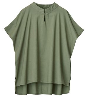 ルフラン（ルフラン）の「＜マジックスリム＞二の腕ほっそり見せブラウス（ブラウス）」｜グリーン