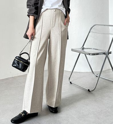 GeeRA（ジーラ）の「美脚ストレッチセミワイドパンツ（ワイドパンツ・ガウチョ）」