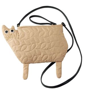 BELLUNA（ベルーナ）の「猫シルエットキルトポシェット（ハンドバッグ）」｜詳細画像