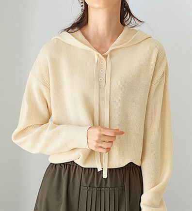 BELLUNA（ベルーナ）の「ゆるっと大人カジュアルあぜ編ニットフーディー（ニット・セーター）」