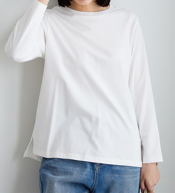 BELLUNA（ベルーナ）の「綿１００％大人顔サマ見えプルオーバー（カットソー）」｜オフ白