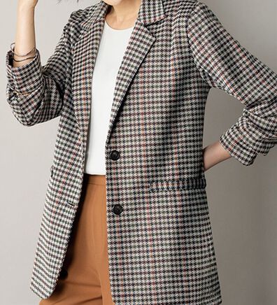 BELLUNA（ベルーナ）の「ジャカード素材テーラードジャケット（テーラードジャケット）」