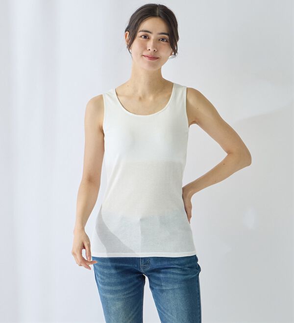 LAVIENNE（ラヴィエンヌ）の「【ムレ嫌いさん必見！】綿１００％涼しいカップ付タンクトップ＜さらりラボ＞（肌着・インナーウェア）」｜詳細画像