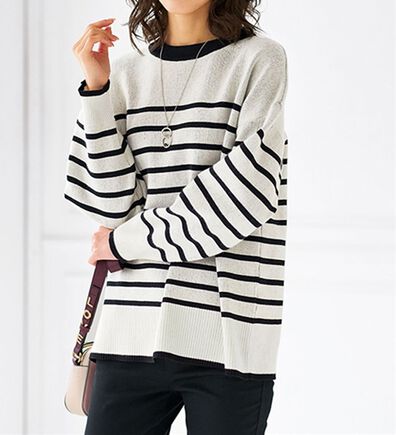 BELLUNA（ベルーナ）の「スウェットライク素材ニットプルオーバー（ニット・セーター）」