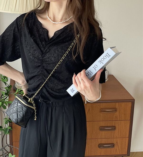 GeeRA（ジーラ）の「Ｖネックシャーリングカットソー（カットソー）」｜詳細画像