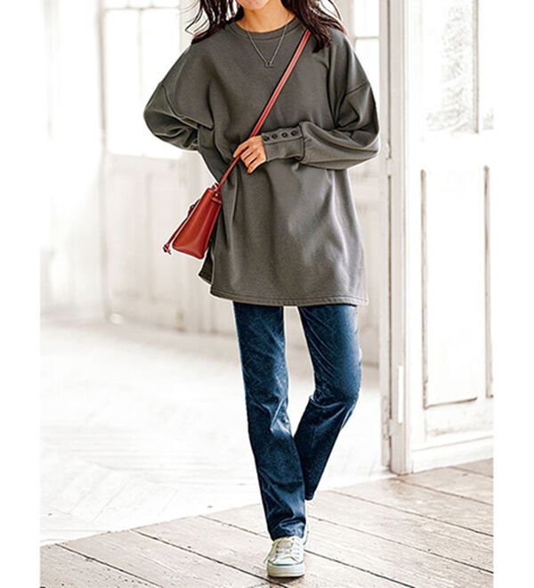 BELLUNA（ベルーナ）の「裏ファー素材袖ボタンチュニック（チュニック）」｜詳細画像