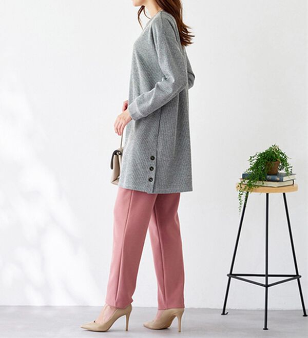 BELLUNA（ベルーナ）の「ニット見え素材裾ボタンチュニックワンピース（チュニック）」｜詳細画像