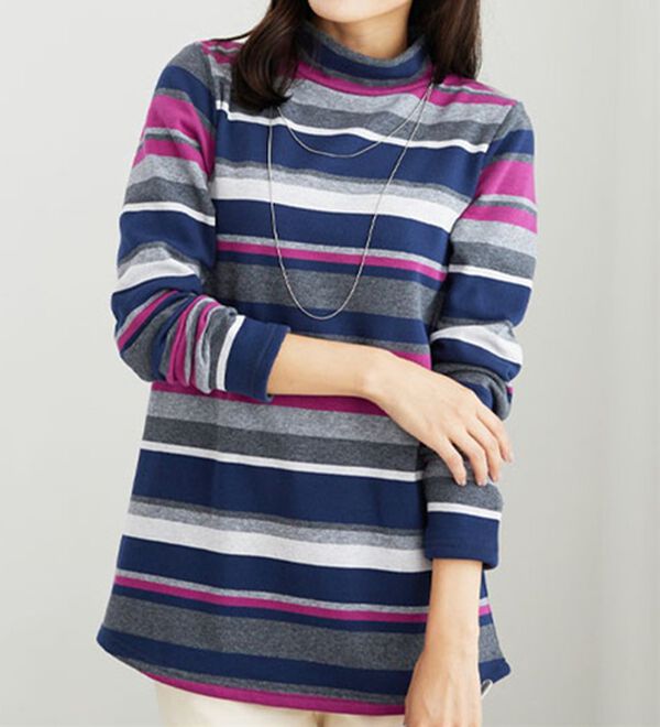 BELLUNA（ベルーナ）の「ふわふわ裏ファーハイネックプルオーバー（カットソー）」｜詳細画像