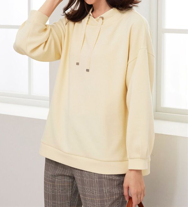 BELLUNA（ベルーナ）の「上品見えとろみワイドネックプルオーバー（カットソー）」｜詳細画像