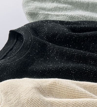 BELLUNA（ベルーナ）の「ラメ入りあぜ編フレアーニットチュニック（ニット・セーター）」