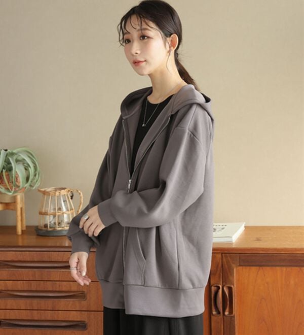 A HAPPY MARILYN（アハッピーマリリン）の「【Ｌ～６Ｌ】なめらかさらり美人なダンボールジップパーカースウェット（パーカー）」｜詳細画像