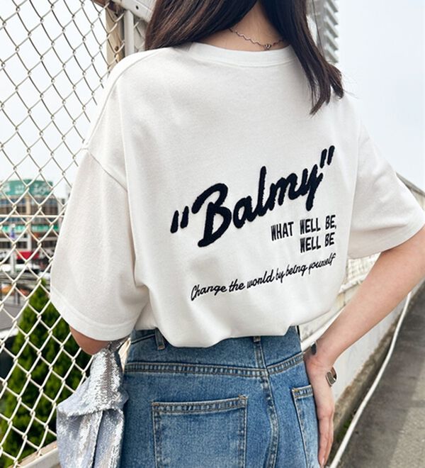 GeeRA（ジーラ）の「サガラ刺繍バックロゴＴシャツ（Tシャツ）」｜詳細画像