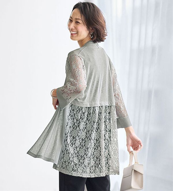 BELLUNA（ベルーナ）の「レースが映えるプリーツ使いカーディガン（その他カーディガン）」｜ライトグレー