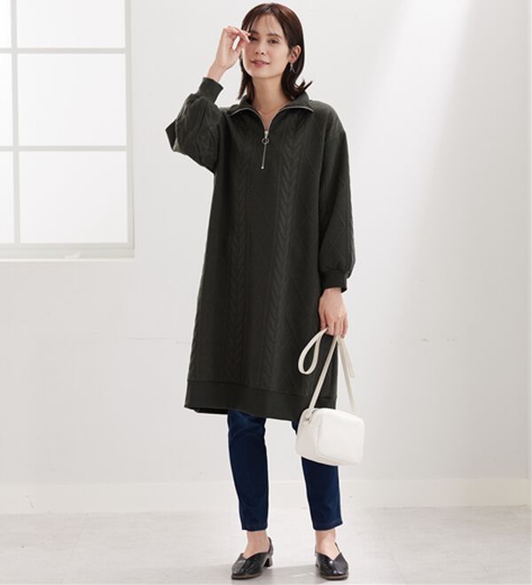 BELLUNA（ベルーナ）の「ケーブル柄ジャカードジップ使いワンピース（その他ワンピース）」｜詳細画像