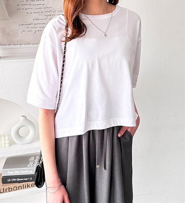 GeeRA（ジーラ）の「綿混素材クロップドＴシャツ（Tシャツ）」｜詳細画像