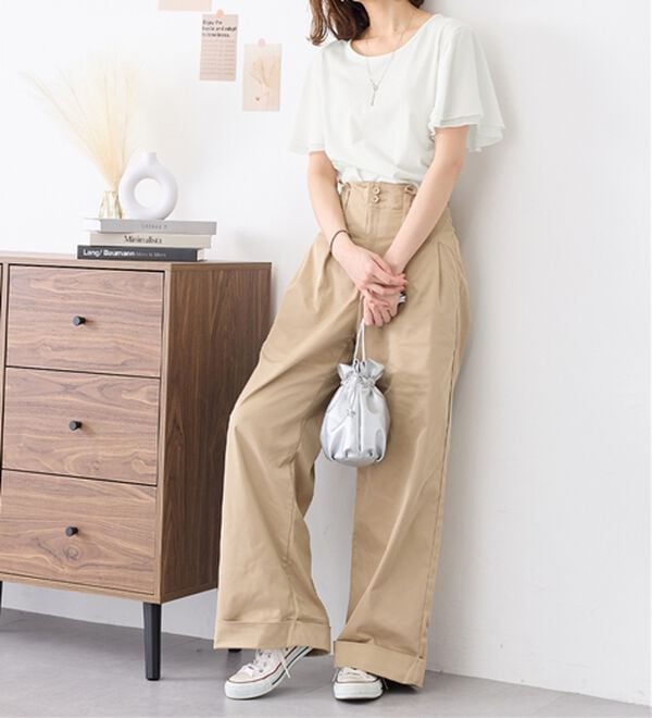 Viola e Viola（ヴィオラ エ ヴィオラ）の「【５つの機能付】袖シフォンゆるＴシャツ（Tシャツ）」｜詳細画像