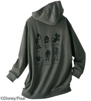 BELLUNA（ベルーナ）の「＜Ｄｉｓｎｅｙ＞バック刺しゅうデザインパーカー（パーカー）」｜スミクロ