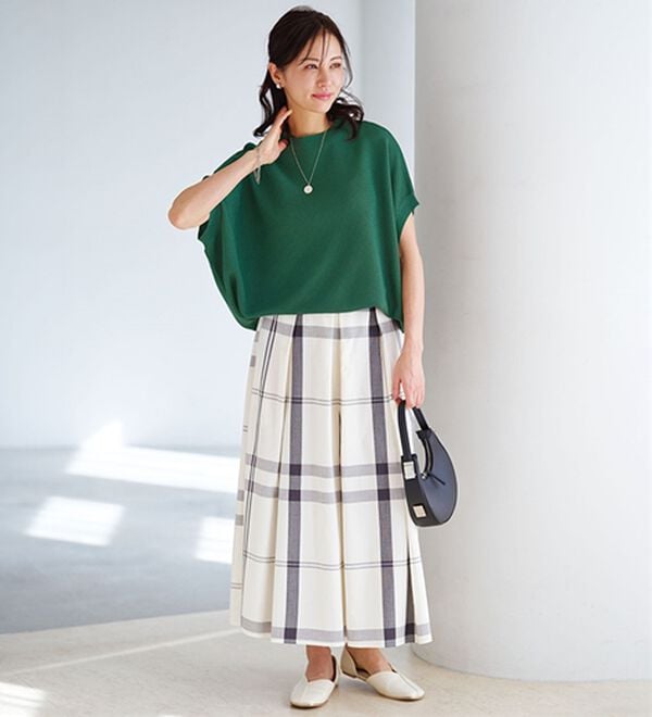 BELLUNA（ベルーナ）の「華奢見せ！ドルマンニットプルオーバー（ニット・セーター）」｜詳細画像