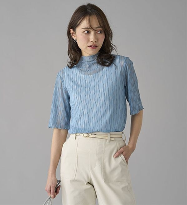 BELLUNA（ベルーナ）の「【５分袖】波柄立体ジャカードシアーインナー（カットソー）」｜詳細画像