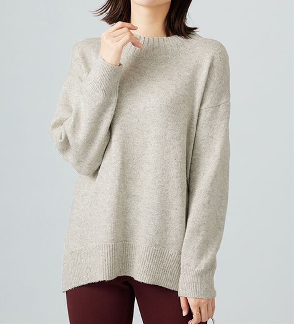 BELLUNA（ベルーナ）の「ラメ調バックスリットニットプルオーバー（ニット・セーター）」｜詳細画像
