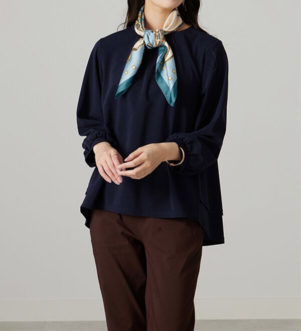 BELLUNA（ベルーナ）の「【再入荷】ボリューム袖美人顔バックフレアーＴブラウス（ブラウス）」｜詳細画像