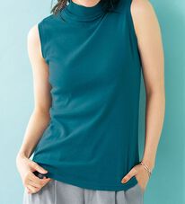 LAVIENNE（ラヴィエンヌ）の「【UVカット】綿１００％スリーブレスハイネックプルオーバー＜カラフルコットン＞（肌着・インナーウェア）」